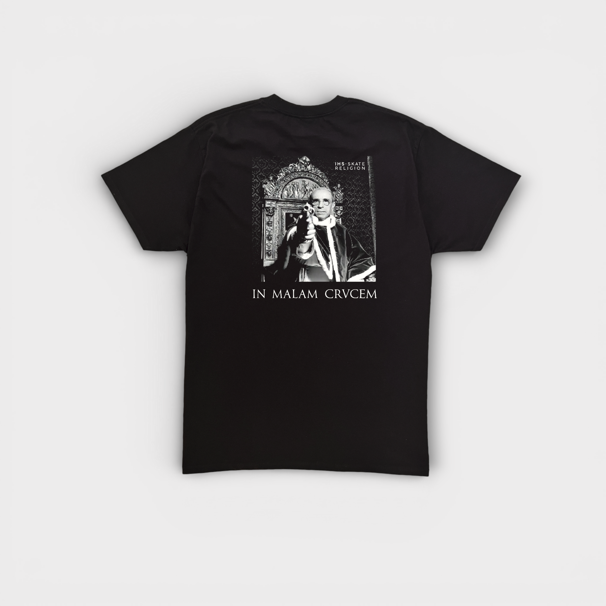Camiseta In Malam Crucem Negra — IHS Skate Religion